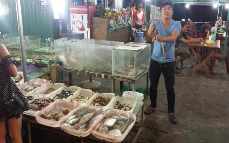 bo-ke-street-restaurant-mui-ne