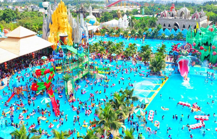 Suoi Tien Water Park