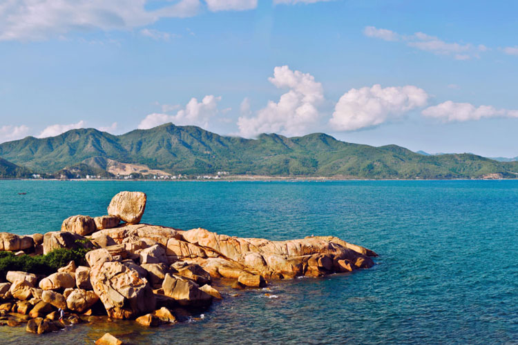Hon Chong Beach