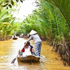 mekong-delta-floating-market-tour