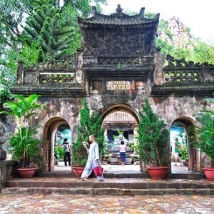 marble-mountains-in-da-nang