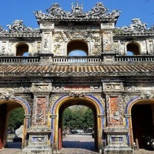 chan-may-vietnam-tour