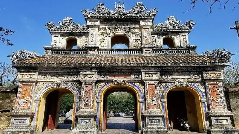 chan-may-vietnam-tour