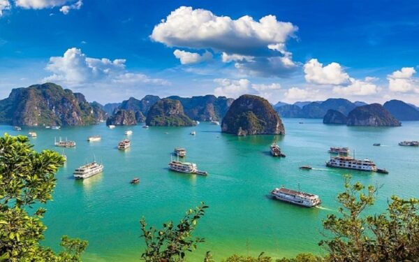 ha-long-bay-shore-excursions