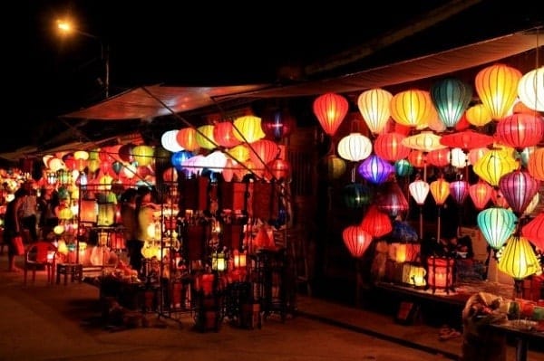 hue things to do at night