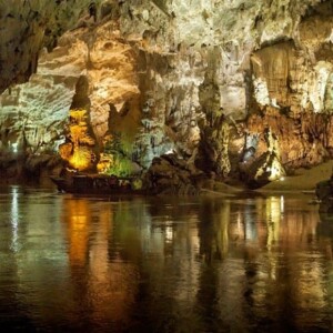 phong-nha-day-trip-from-hue