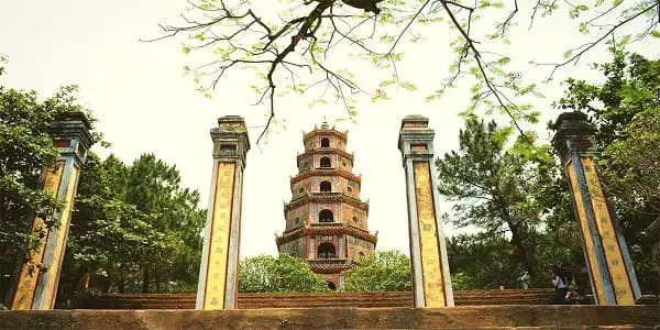 thien-mu-pagoda-hue-city