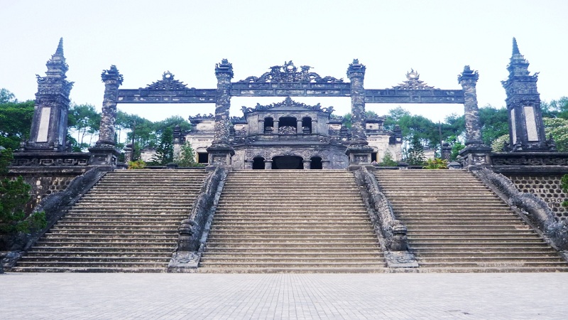 tomb-of-khai-dinh