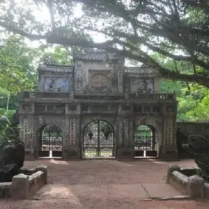 tu-hieu-pagoda-hue