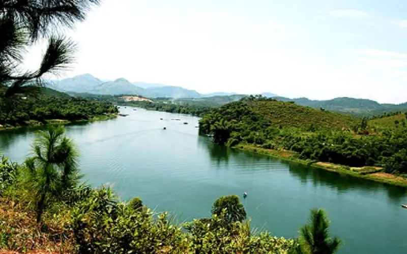 Vong Canh Hill