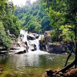 waterfall-nhi-ho