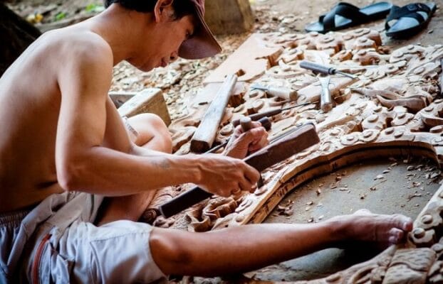 kim-bong-carpentry-village