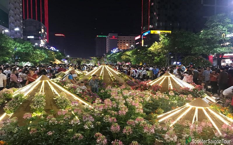 nguyen-hue-walking-street