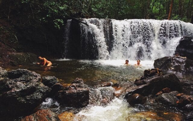 suoi-tranh-waterfall