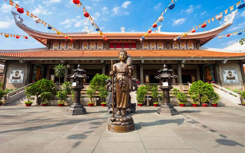 vietnamese-pagoda