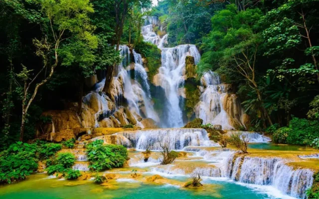 Kuang-Si-Waterfalls-Luang-Prabang-Laos