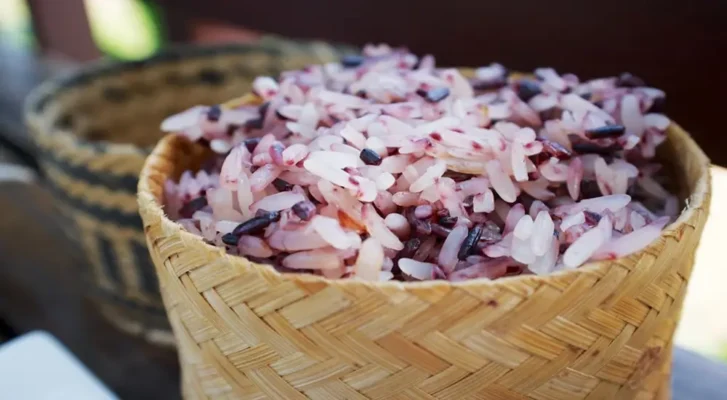 Sticky-Rice-Best-Food-in-Laos