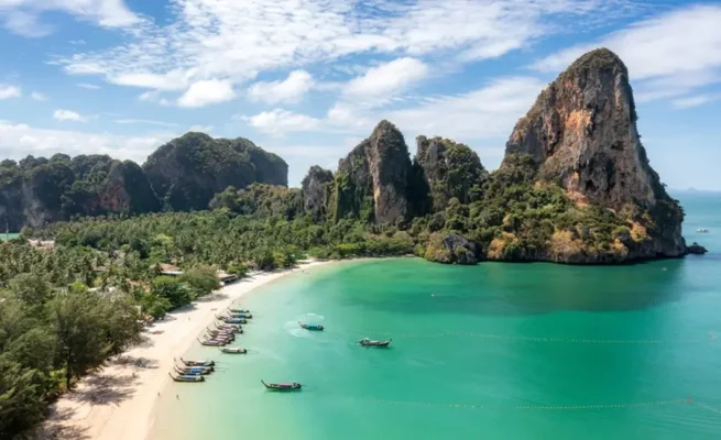 Phuket-Thailand-Travel-Guide