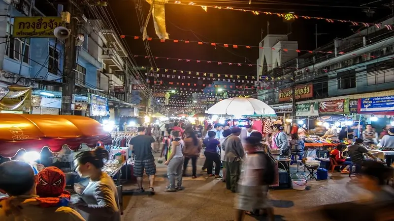 Chiang-Rai-Night-Bazaar- Nightlife-Activities