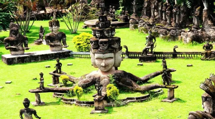 Buddha-Park-Vientiane